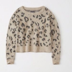 Abercombie brushed Leopard